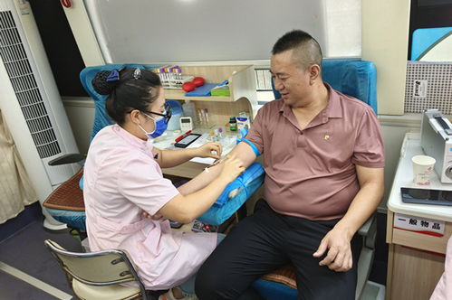 瑞金市總工會(huì)組織開展無償獻(xiàn)血公益活動(dòng)，傳遞愛心與責(zé)任